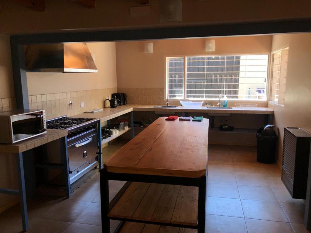 Hostel Nix サンカルロスデバリローチェ エクステリア 写真